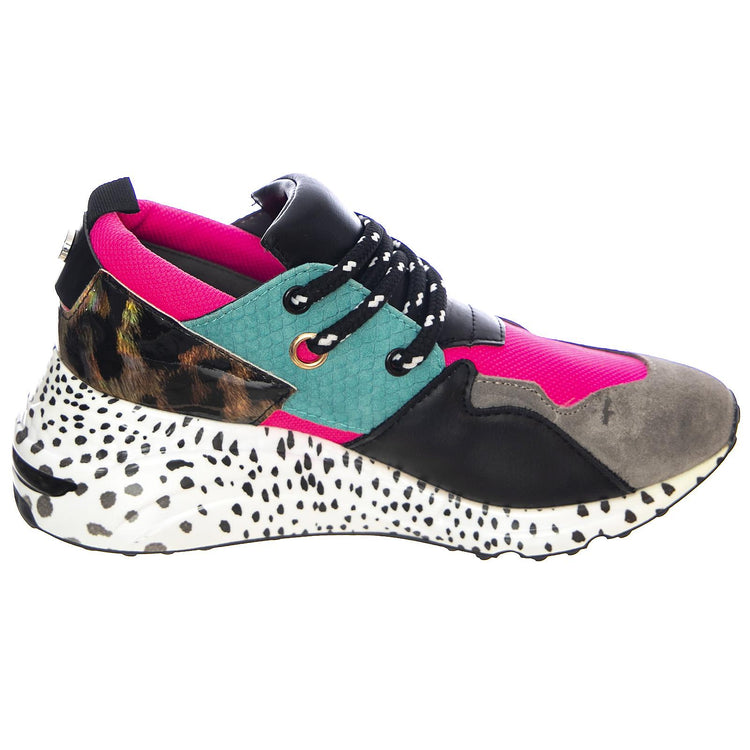  CLIF02S1  STEVE MADDEN 