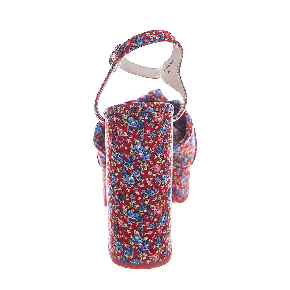  JCS40JC113-RED  JEFFREY CAMPBELL 