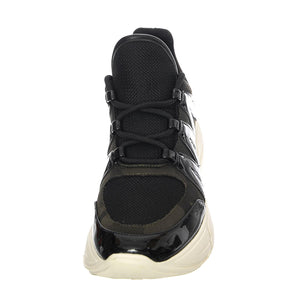  MAYD02S1  STEVE MADDEN 