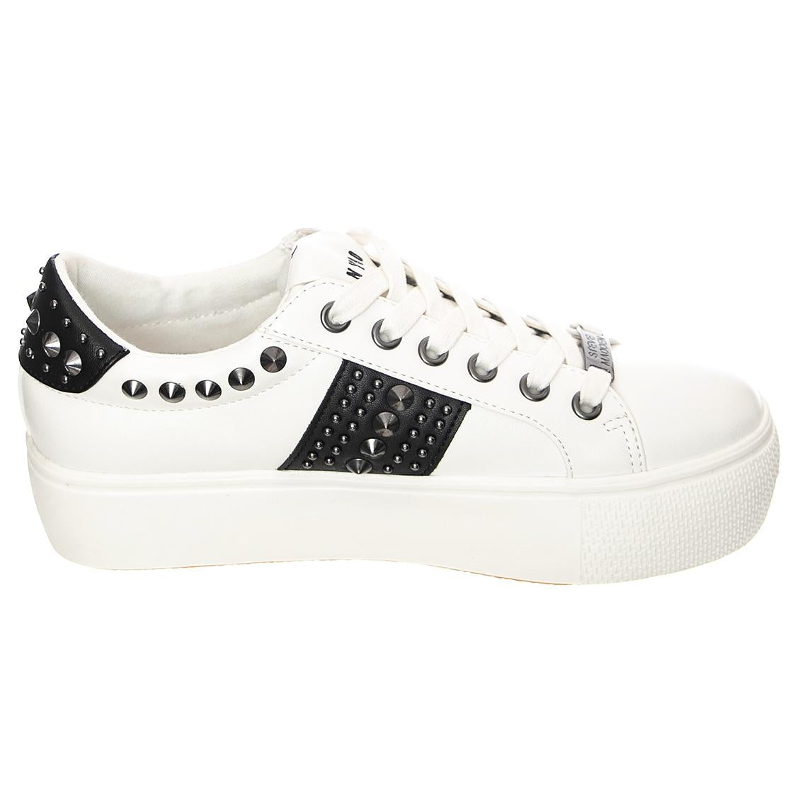  SMPENDEAVOR-BLA  STEVE MADDEN 