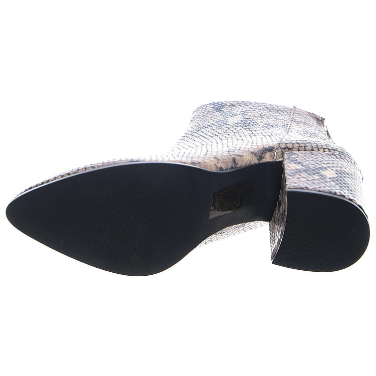  206333_4  STEVE MADDEN 