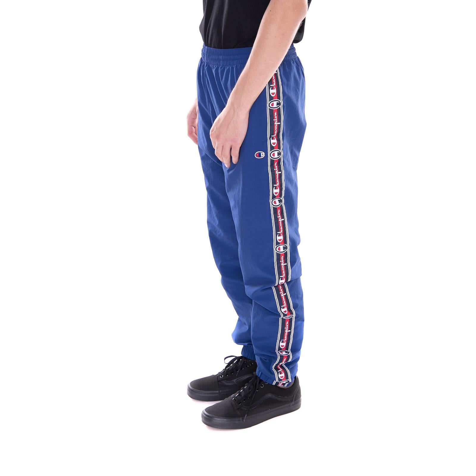  211950-BS025  CHAMPION 