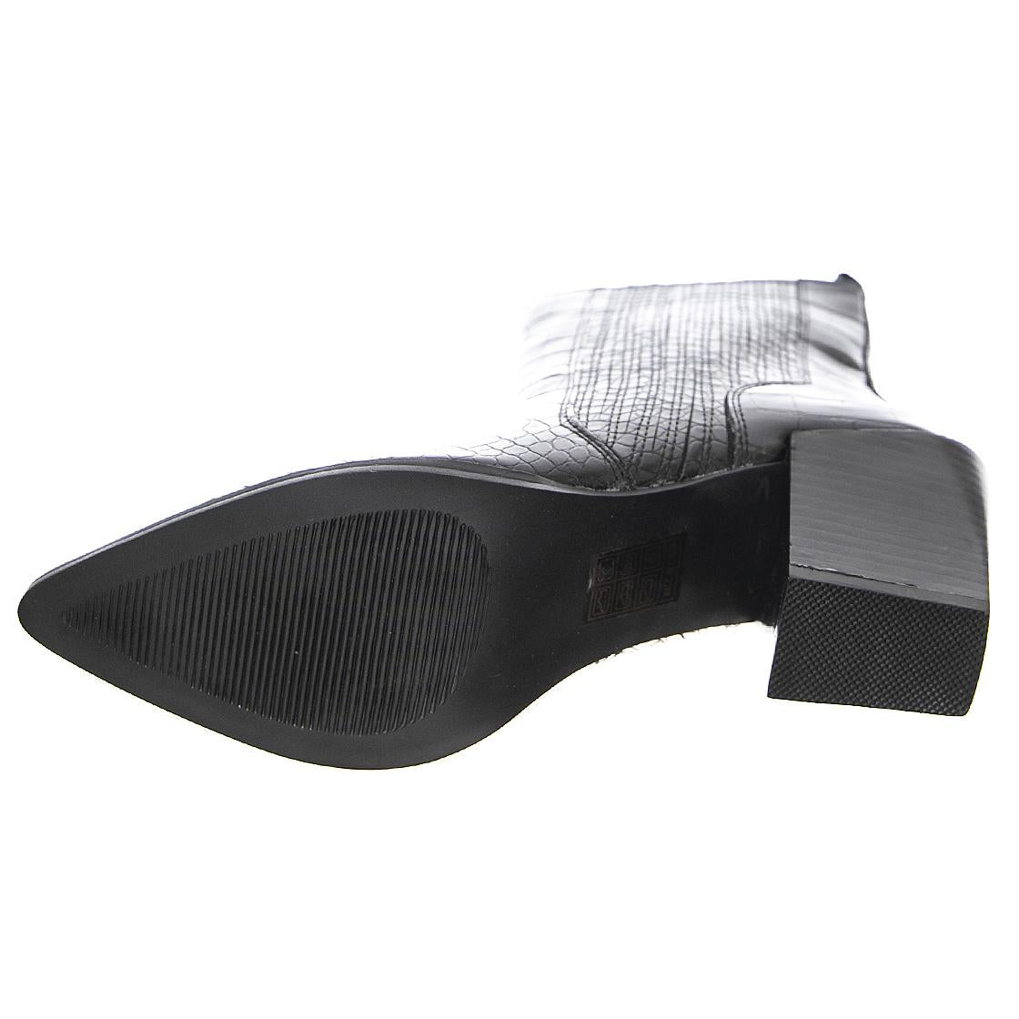  SMSRENEWED-BLK  STEVE MADDEN 