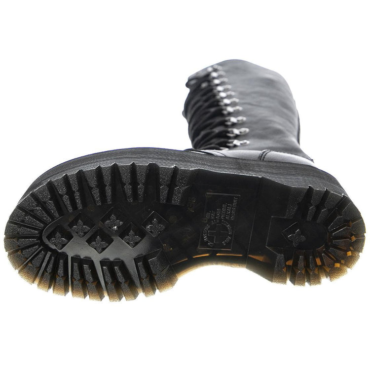  26899001  DR.MARTENS 