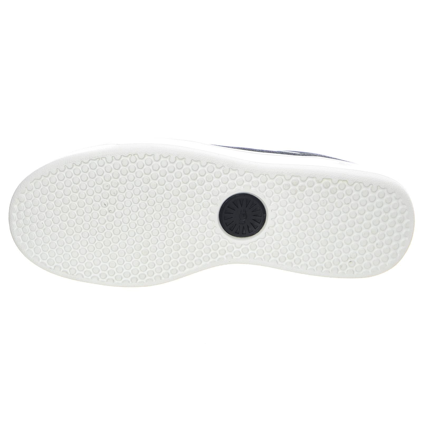  UGMSBAYLBLK1108959M  UGG 