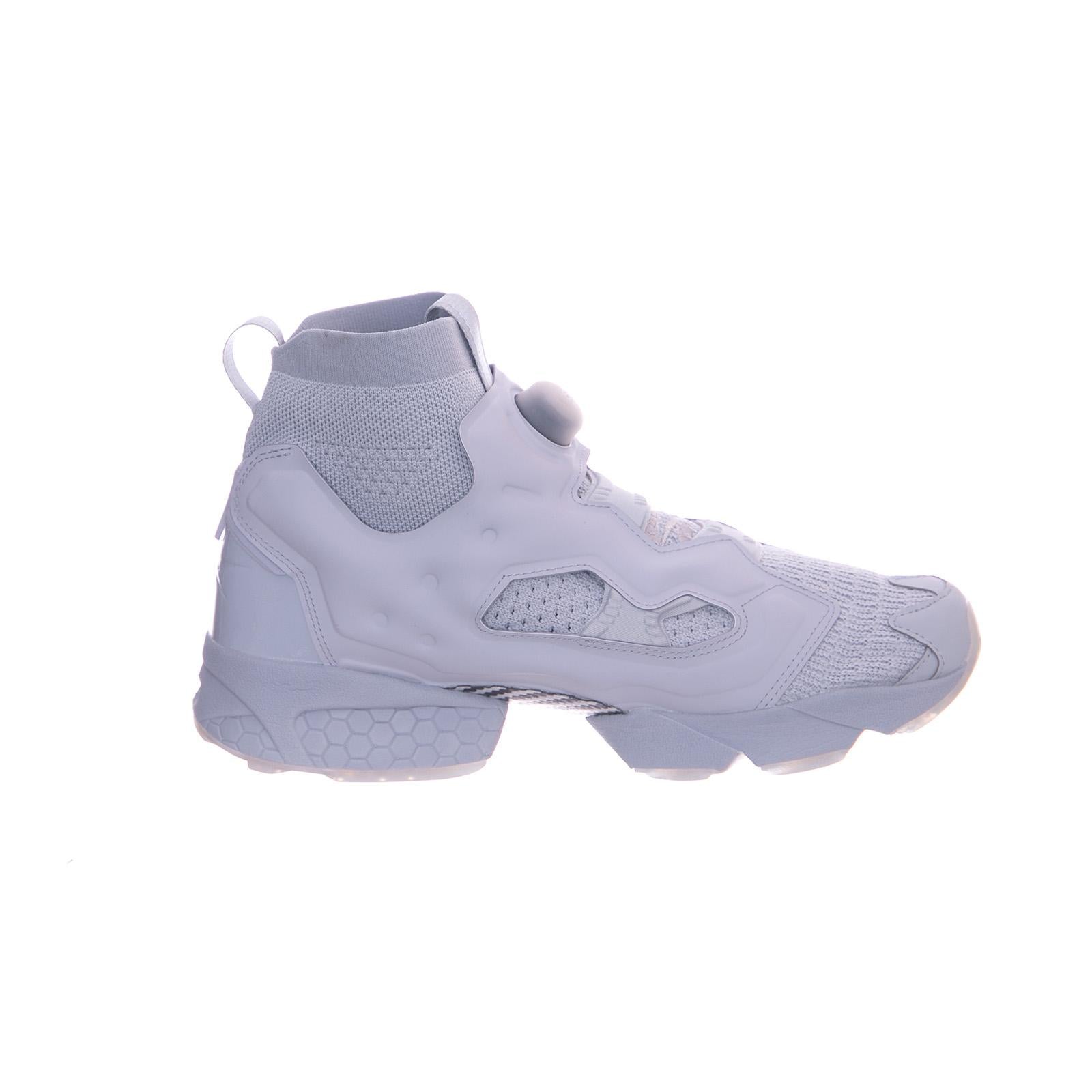 CN3799  REEBOK 