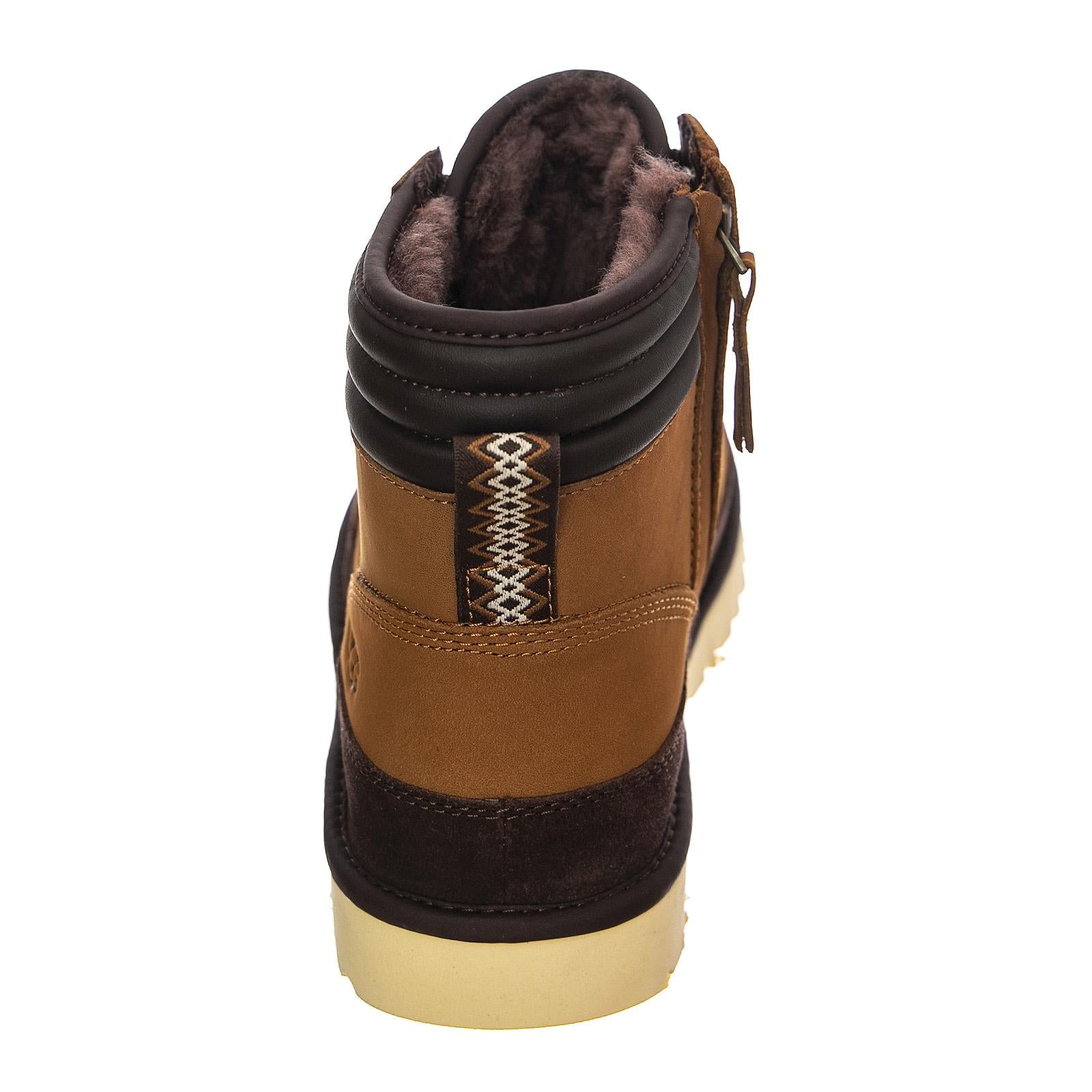  UGMHIGSCSNB1122170M  UGG 