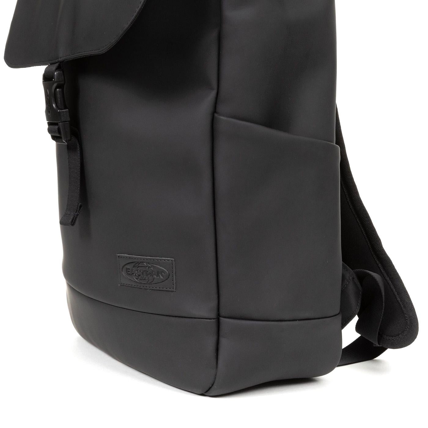 Yarin CNNCT F Matte Black - Zaino Nero EK0A5BJH1F51 . EASTPAK 