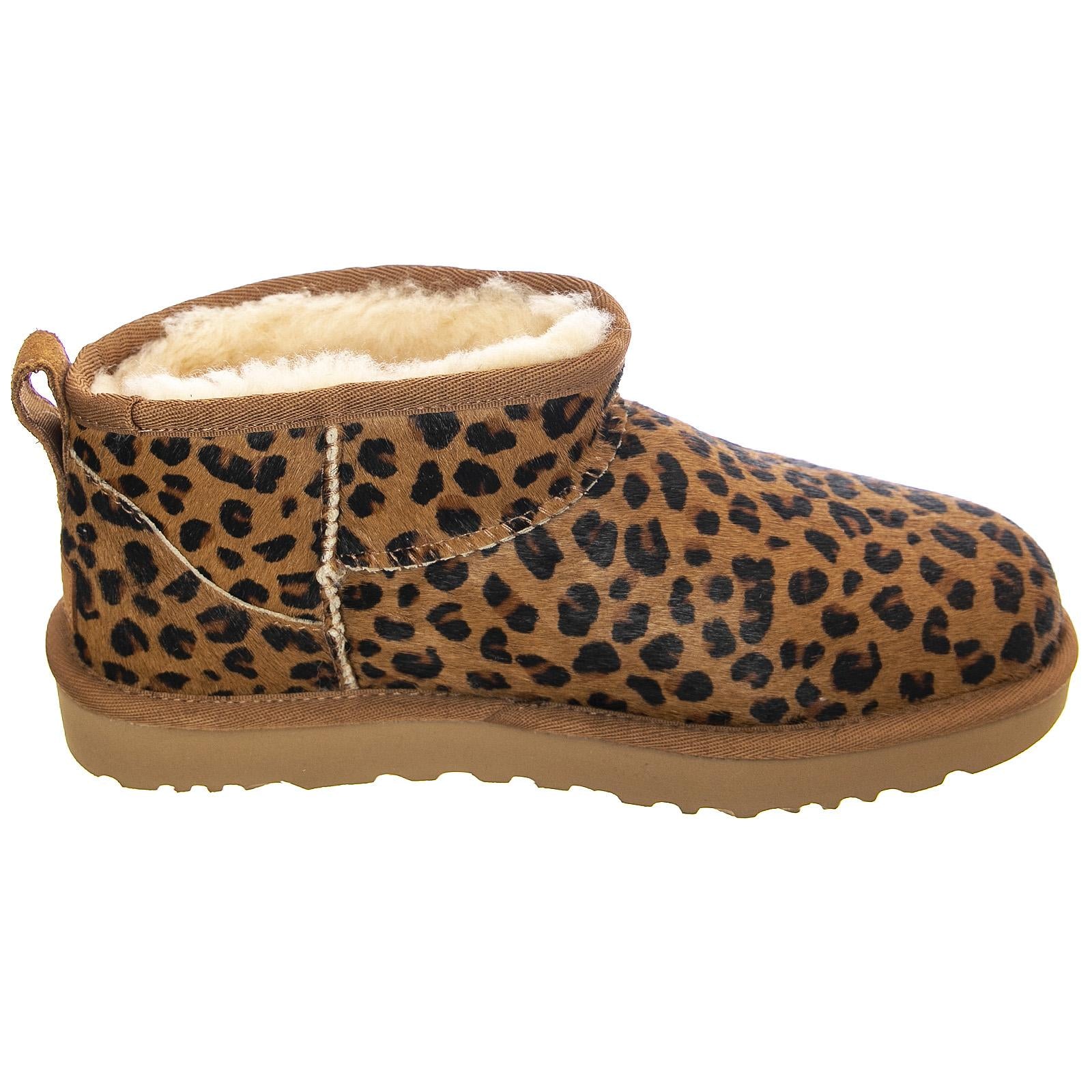  UGSCLUMLN1117533W  UGG 