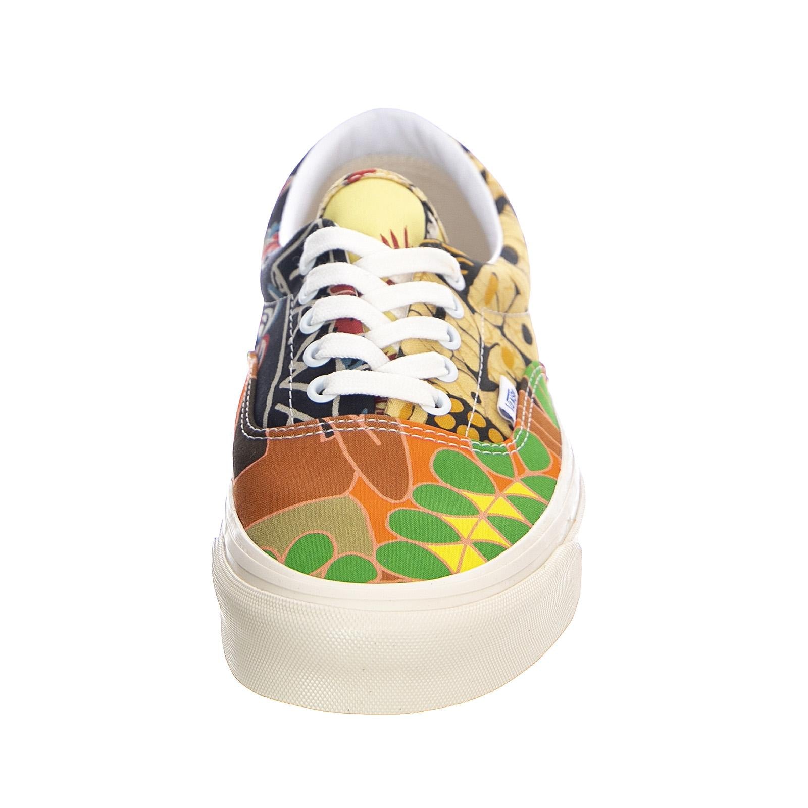  VN0A2RR11UT1  VANS 