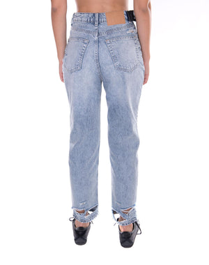  605299W-L30  CHEAP MONDAY 