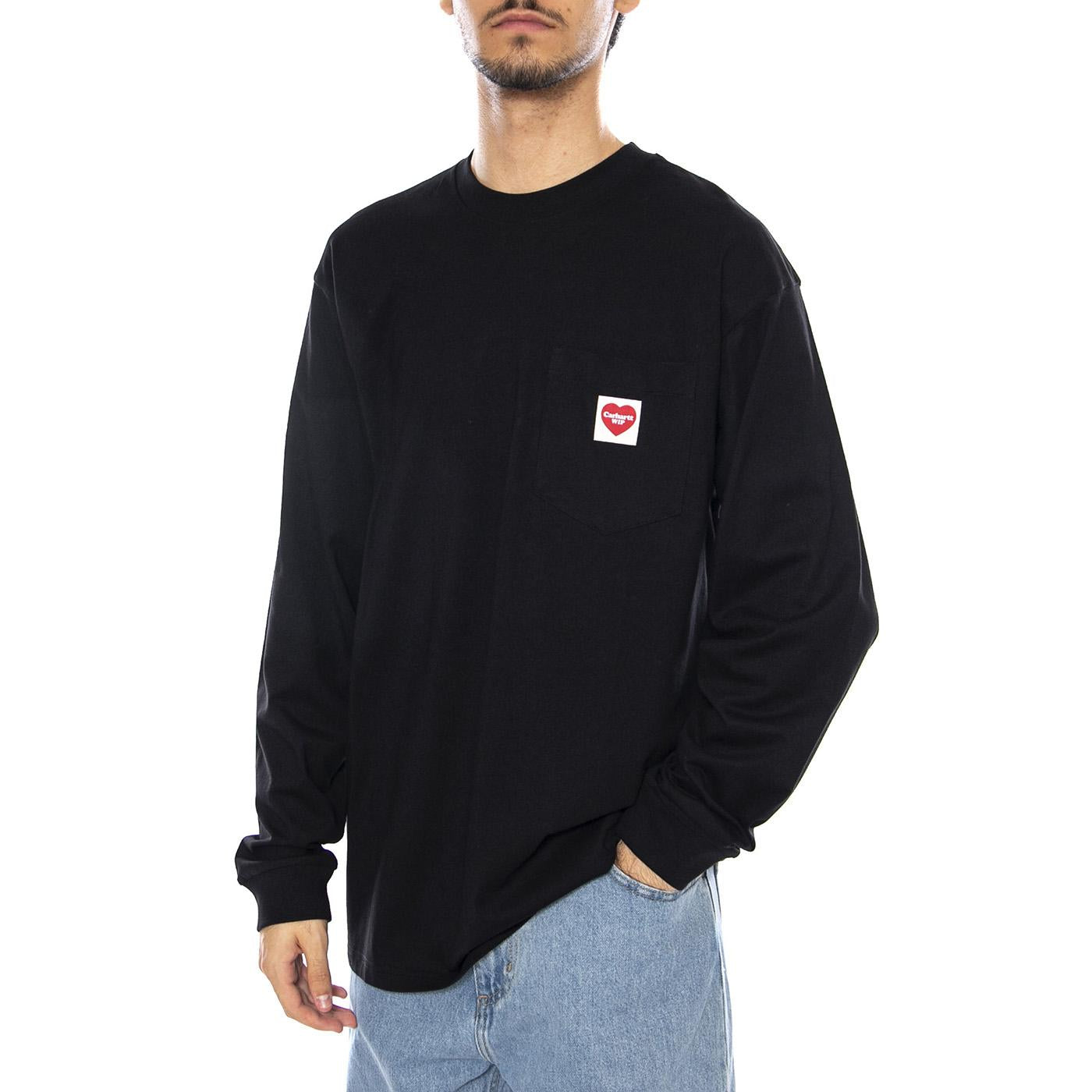 L/S Pocket Heart T-Shirt Black / Red - Maglietta Girocollo Maniche Lunghe Uomo Nera I035300.1V2XX . CARHARTT WIP 