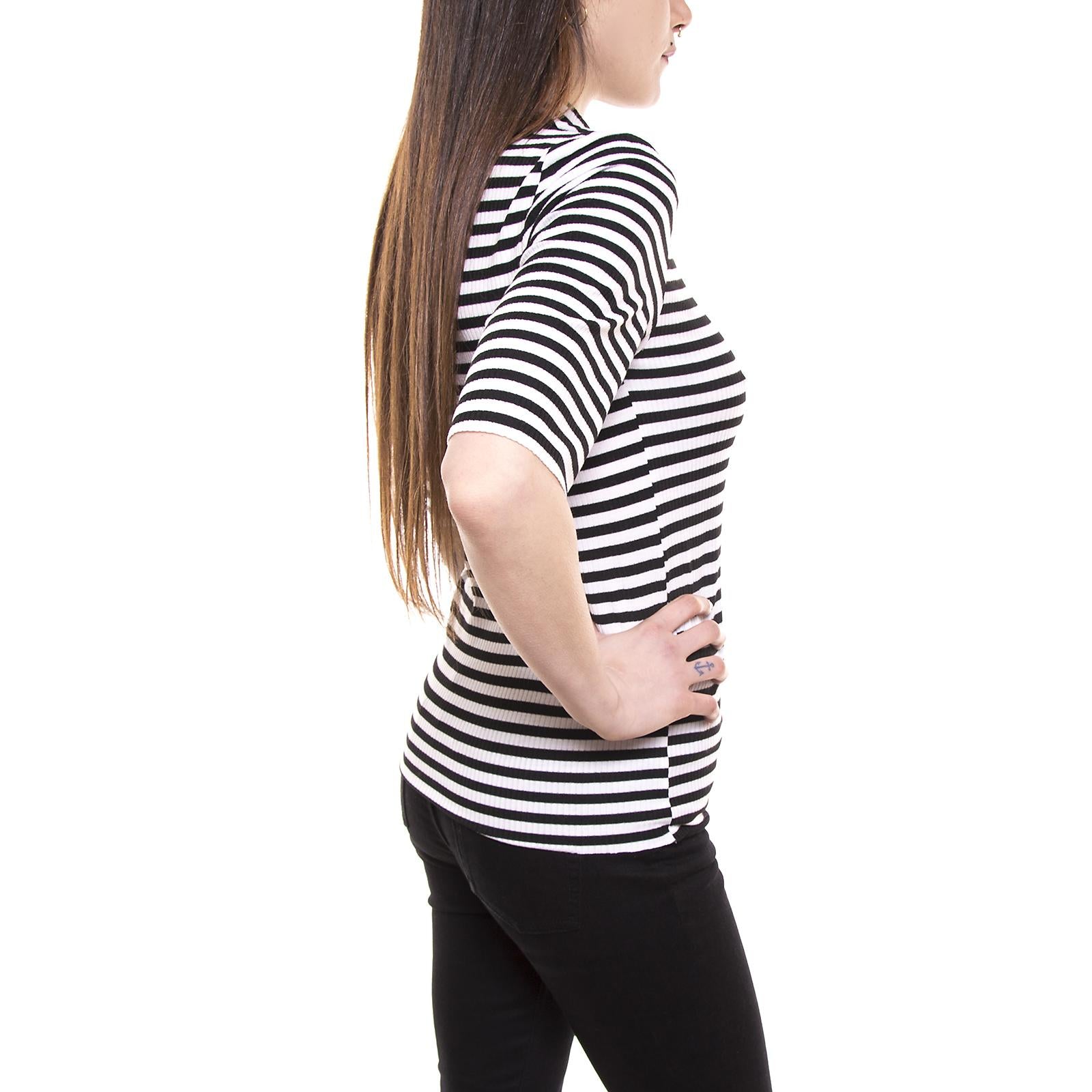 CHATRINE TEE BLACK 121380027-999  MINIMUM 