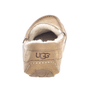  UGMASCSA1098649M  UGG 