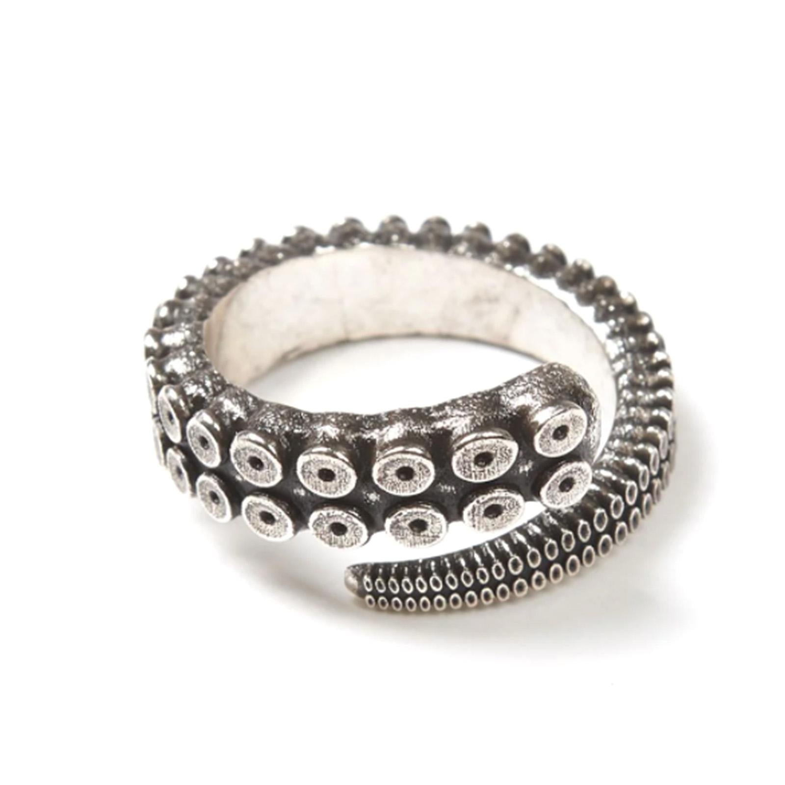  CRVRORN01-SILVER  OCTOPUS 