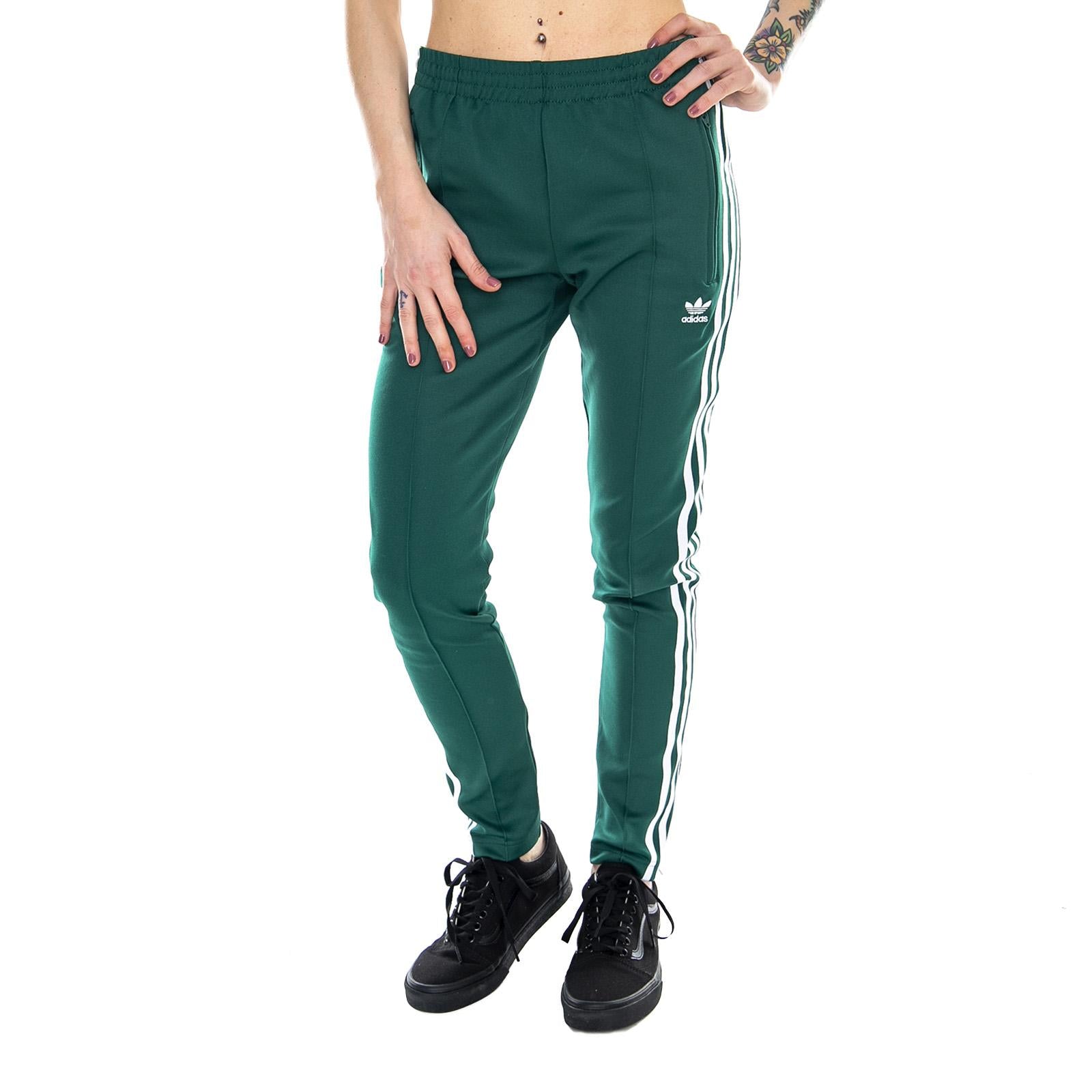  DV2637  ADIDAS 