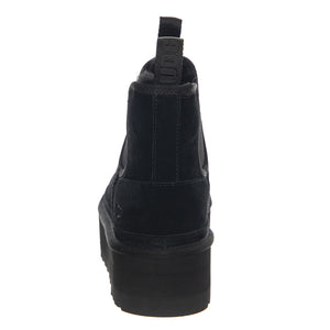  UGSNEUPCBK1134526W  UGG 