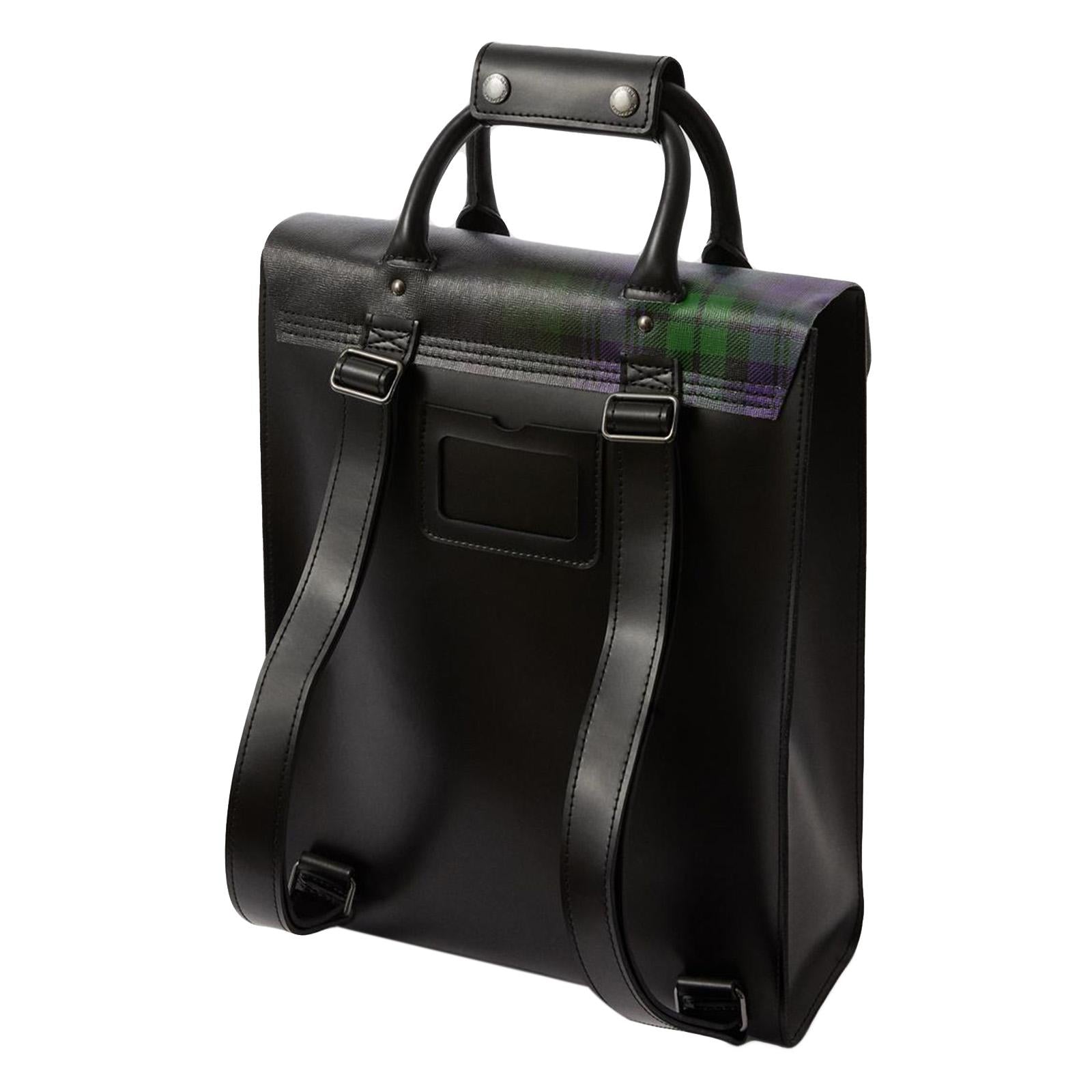  DMAAC806101  DR.MARTENS 