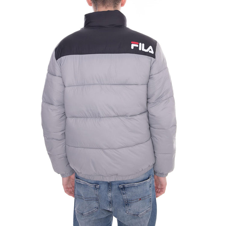  682371-K18  FILA 