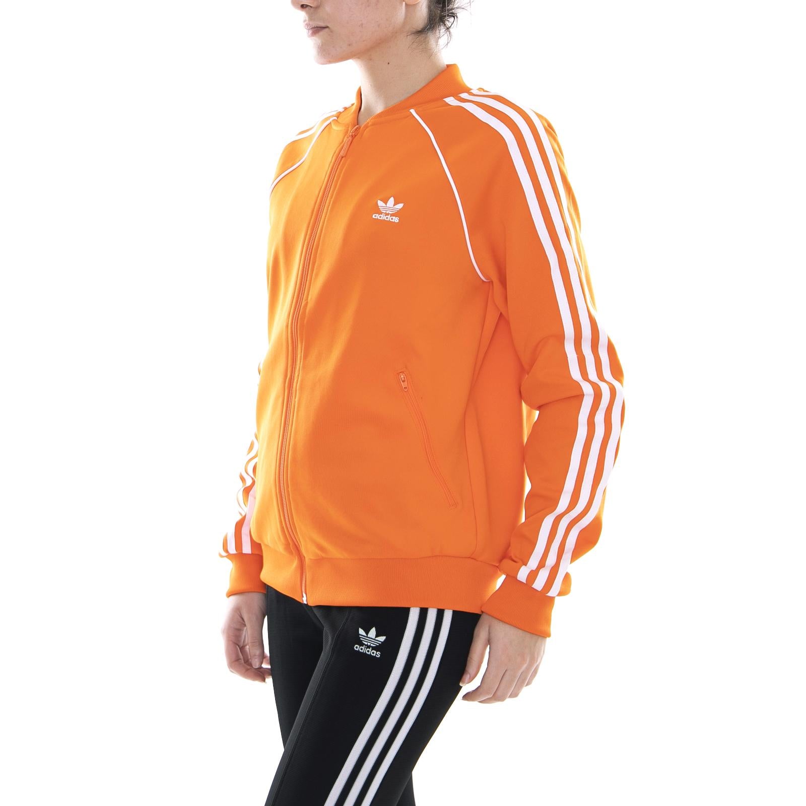  137126_4  ADIDAS 