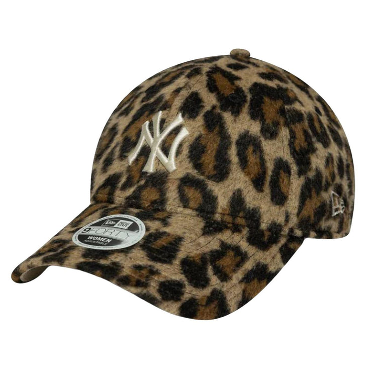 WMNS Cosy Animal 940 Light Beige New York Yankees - Cappellino Beige Donna 60691302 . NEW ERA 