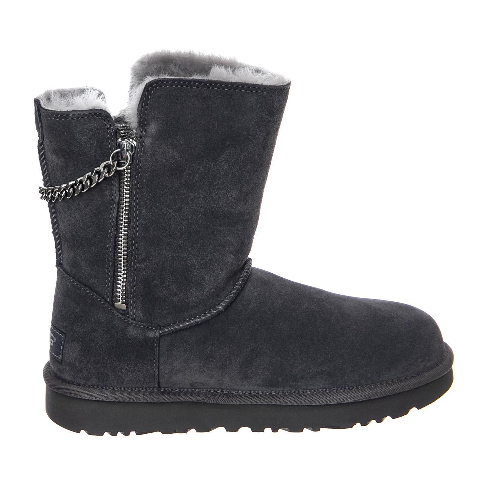  UGSCLSSPZCH1094983W  UGG 