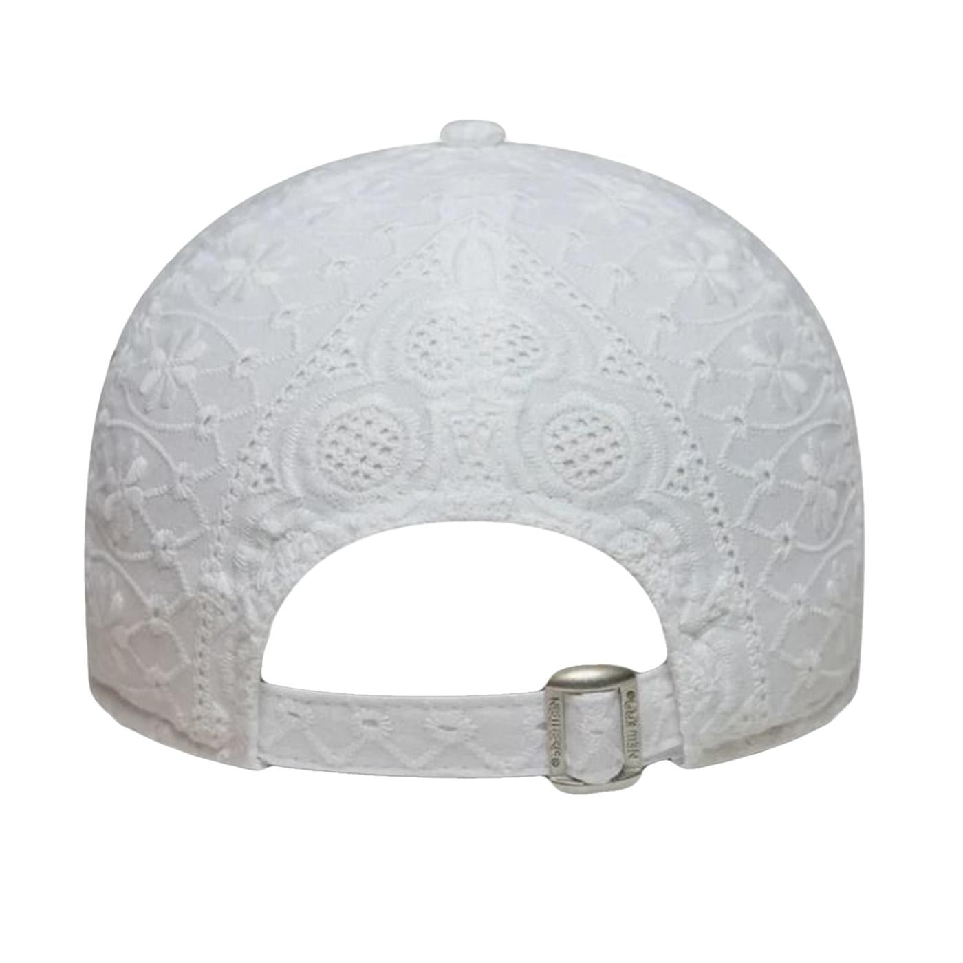 FEMALE BRODERIE 9TWENTY® NEW YORK YANKEES - Cappellino con Visiera Bianco<BR/><BR/><BR/><BR/> 60667498 WHI NEW ERA 