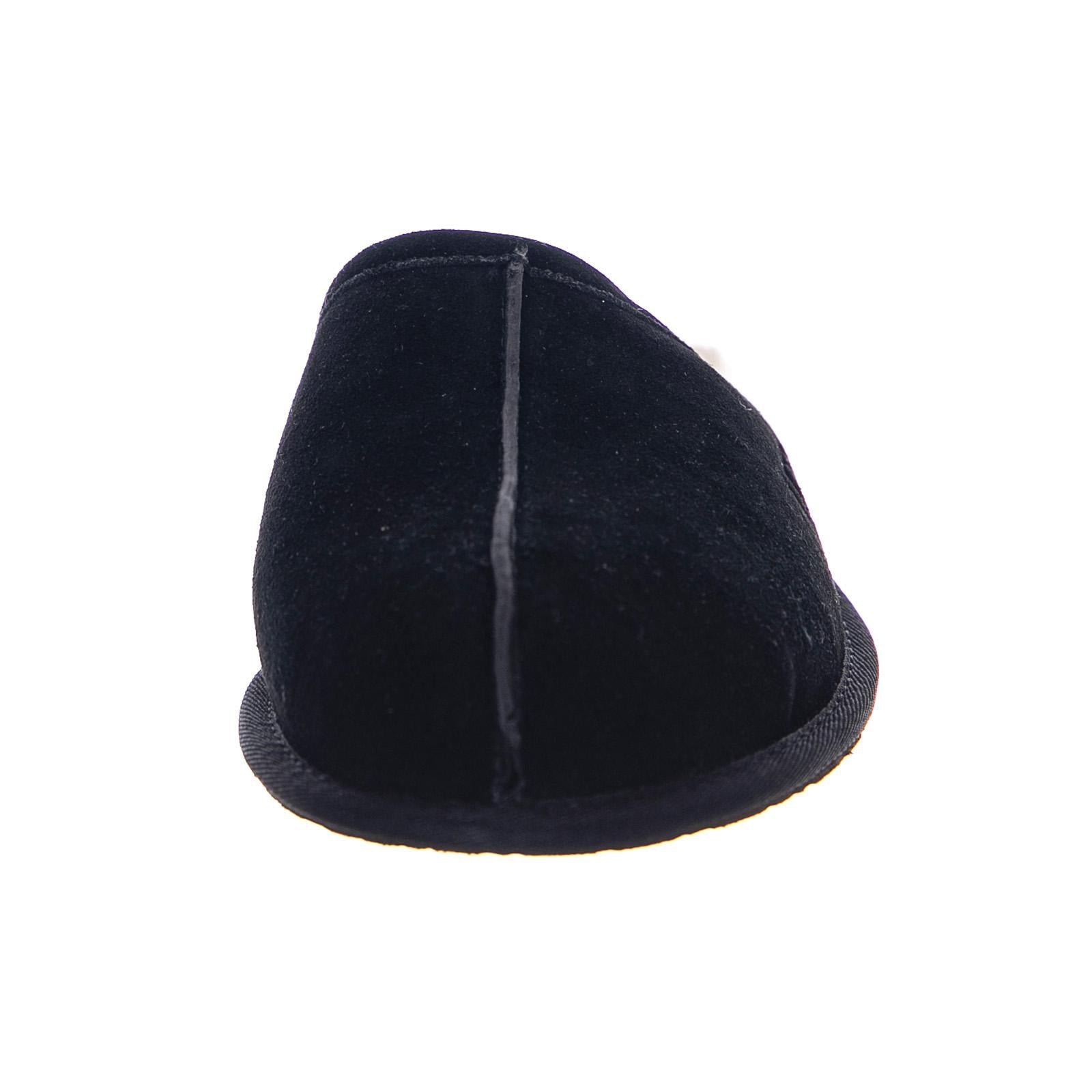  UGMSCFBK1101111M  UGG 