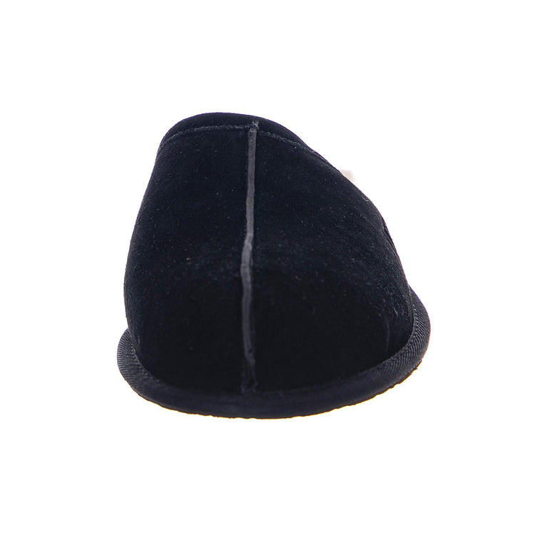  UGMSCFBK1101111M  UGG 